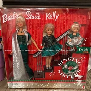 Barbie Holiday Singing Sisters Set with Green and Silver Outfits